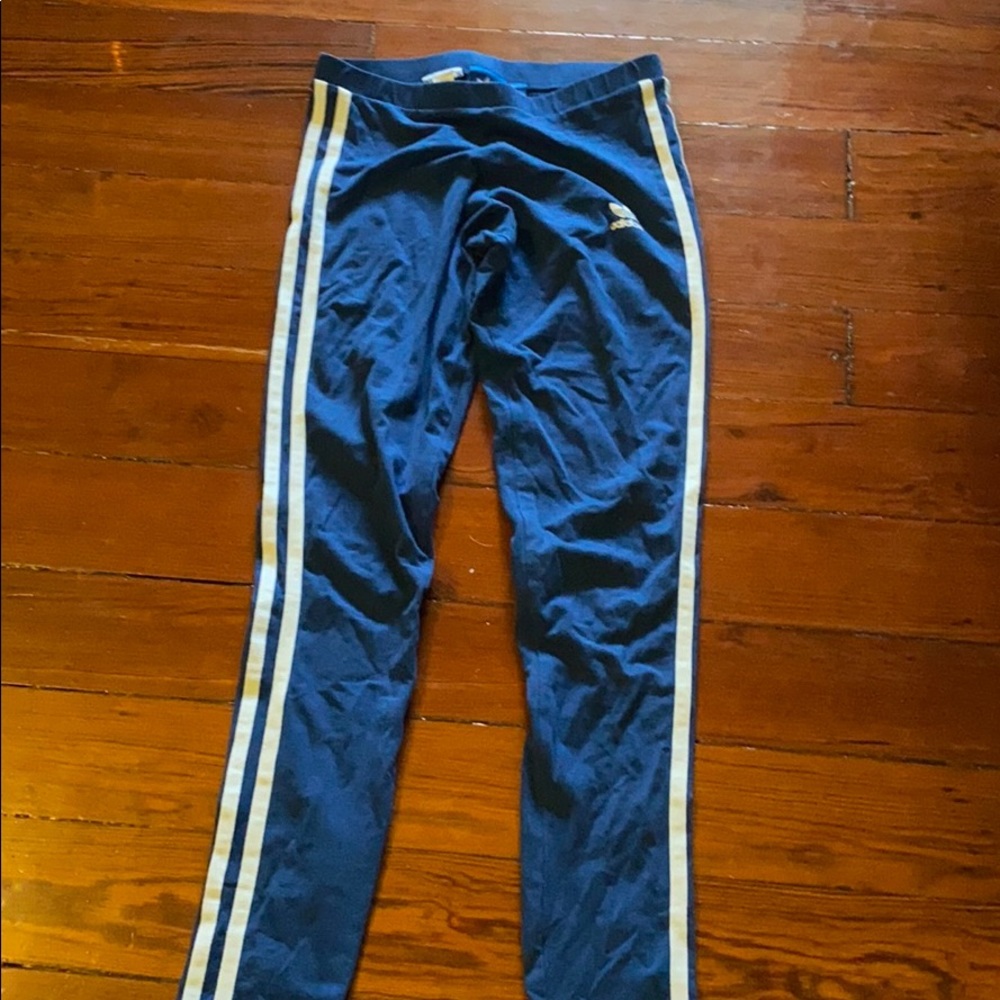 dark blue adidas leggings barely worn